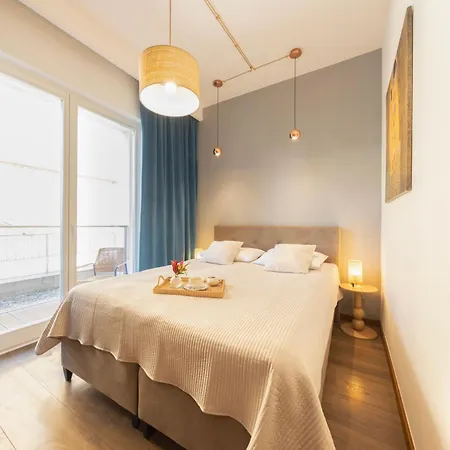Rest - Elizy Orzeszkowej 10 - Hala Garazowa - Self Check-in 24h Apartment