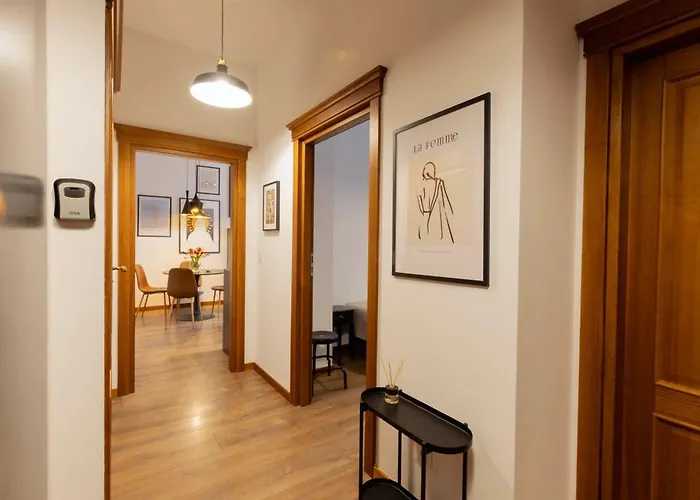 Rest - Elizy Orzeszkowej 10 - Hala Garazowa - Self Check-in 24h Apartman *